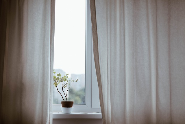 mistakes to avoid when becoming a minimalist - image of curtains